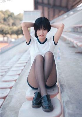 夹乳酷刑电影三级