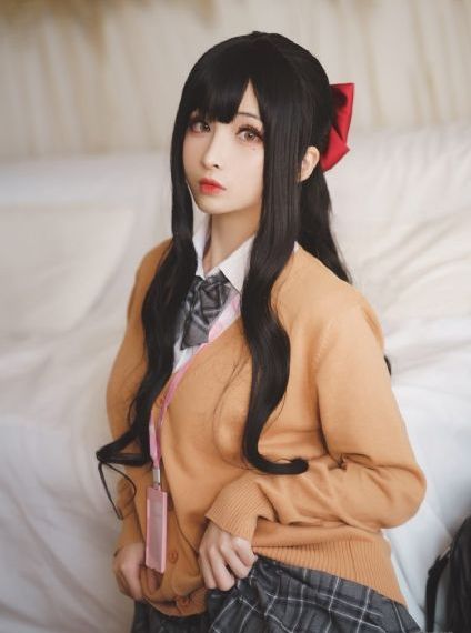 黑色皮革