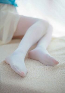 《美丽教师》