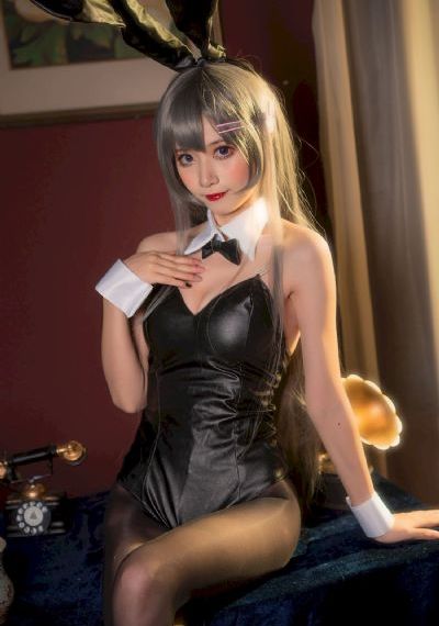年轻的女教师3