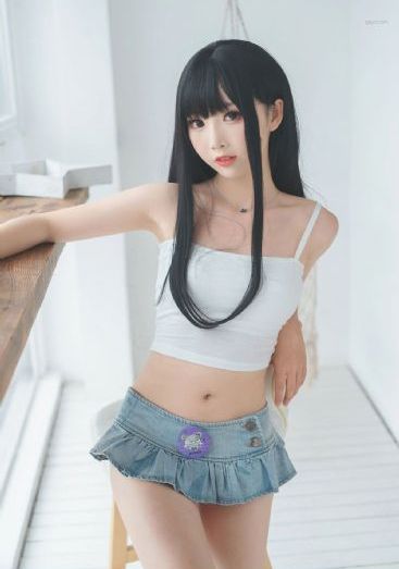 屋内有人 电影