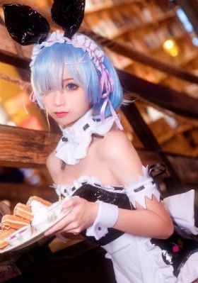 夜蒲团