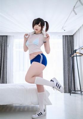美谷朱里