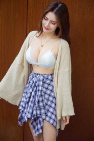 厨房大战刚结婚的少妇在线观看