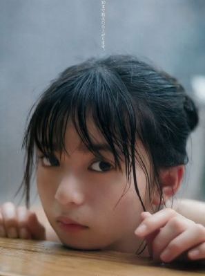 巴拉拉小魔仙之彩虹心石