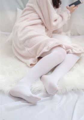 哺乳期给上司喂奶hd